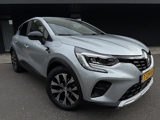 Renault Captur 1.3 TCe Limited - Trekhaak - Automaat -