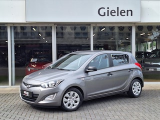 Hyundai i20 1.2i 85PK 5D Business Edition | Airconditioning, Stuurbediening, Centrale deurvergrendeling, Radio/CD-Speler