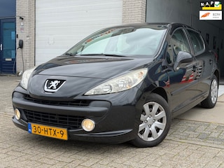 Peugeot 207 1.4 VTi Look/ 5drs/ nap/ 3e EIG/ dealeronderhouden/ 1jaar apk/ airco/ EL-ramen/ zeer nette auto.