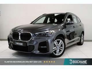 BMW X1 xDrive25e Executive | Climate control | Navigatie | Parkeersensor | LED koplampen | Stoelverwarming | Trekhaak |