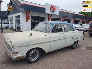 Opel Kapitän 2.5 L BJ 1956