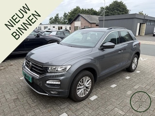 Volkswagen T-Roc 1.5 TSI Style | Camera | Keyless |