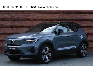 Volvo XC40 Recharge Core 70 kWh | Stoel-/ stuurwielverwarming | All-season banden | Achteruitrijcamera | Parkeersensoren voor + achter | Draadloos telefoon opladen | Apple carplay/ Android auto | 19 inch. lichtmetalen velgen | Adaptieve cruise control | Dak in contrasterende kleur