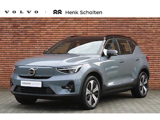 Volvo XC40 Recharge Core 70 kWh | Stoel-/ stuurwielverwarming | All-season banden | Achteruitrijcamera | Parkeersensoren voor + achter | Draadloos telefoon opladen | Apple carplay/ Android auto | 19 inch. lichtmetalen velgen | Adaptieve cruise control | Dak in contrasterende kleur
