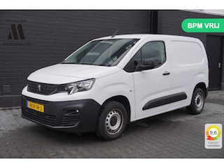 Peugeot Partner 1.2 Benzine! EURO 6 - Airco - Navi - Cruise - €11.900,- Excl.