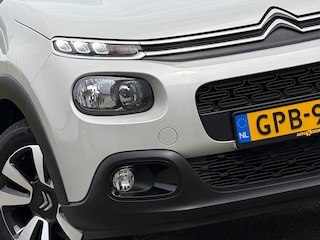 Citroën C3 1.2 PureTech 110pk Shine Automaat - Blanc Glacier - Slechts 49dkm - Fijn compleet