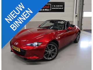 Mazda MX-5 2.0 SkyActiv-G 184 GT-M 184pk Rood metallic Bose 1e eigenaar Camera Leer Navigatie Airco Sportvelgen 17 inch Zeer nette staat Dealer onderhouden Lage km.stand LED