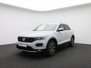 Volkswagen T-Roc 1.5 TSI Sport 150PK | Stoelverwarming | Virtual Cockpit | Camera
