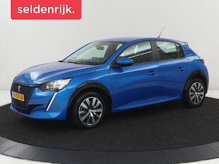 Peugeot 208 EV Active 50 kWh | SOH 92,2% | Stoelverwarming | Carplay | Climate control | Bluetooth | Cruise control | Keyless start