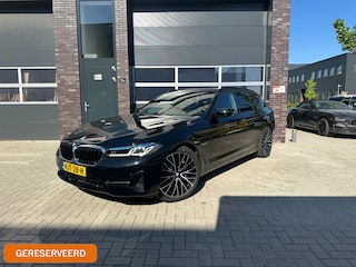 BMW 5-serie Touring 530e xDrive Business Edition Plus Headup/Laser/Harman-Kardon/Leder/Cam