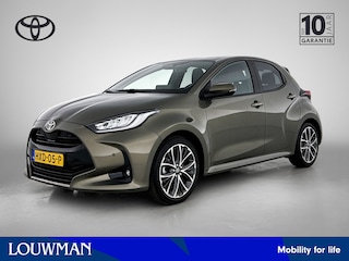 Toyota Yaris 1.5 Hybrid 130 Executive | BTW Voertuig | Dodehoek detectie | Stoel+Stuurverwarming | Parkeersensoren voor+achter | draadloze lader telefoon | Cruise Control Adaptive | Climate Control | Apple CarPlay/Android Auto  |