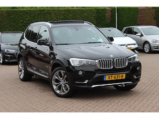 BMW X3 xDrive28i Centennial High Exe. / Panoramadak / Camera / Leder / Navigatie / 18'' / DAB / Stuur+Stoelverwarming / Cruise Control
