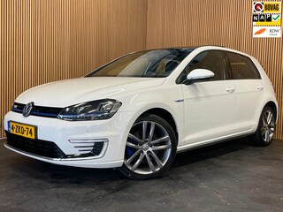 Volkswagen Golf 1.4 TSI GTE|BLACK-WHITE|AUTOMAAT|PANORAMADAK|VOLLEDER|NAVIGATIE|STOELVERWARMING|CRUISE+CLIMATE CONTROL|NAP|NL-AUTO