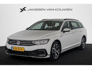 Volkswagen Passat Variant 1.4 TSI PHEV GTE Business Trekhaak Stoelverwarming Camera Apple CarPlay