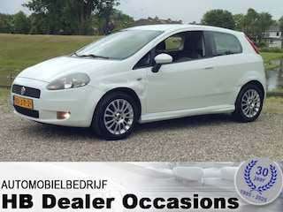 Fiat Punto Grande 1.4 NeroBianco - Airco - LEES TEKST