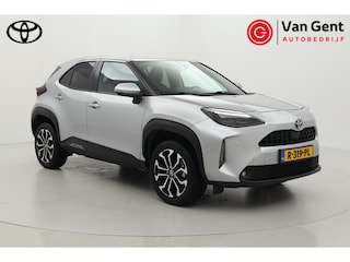 Toyota Yaris Cross 1.5 Hybrid First Edition | Trekhaak | Navigatie | Keyless | Parkeersensoren voor/achter | Adaptive Cruise | Clima | Apple Carplay / Android Auto | Camera | Full LED | 17 inch