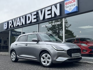 Suzuki Swift 1.2 Select Smart Hybrid | Adapt. Cruise | Camera | Stoelverwarming | 16'' | Dodehoek | Carplay/Android Auto | Smart Entry |