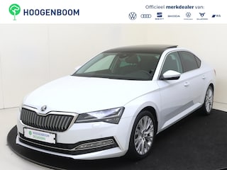 Skoda Superb 1.4 TSI iV Business Edition | Panoramadak | Adaptieve demping | LED matrix verlichting | Navigatie  | Keyless | Dodehoekdetectie | Stoel- en stuurwielverwarming |
