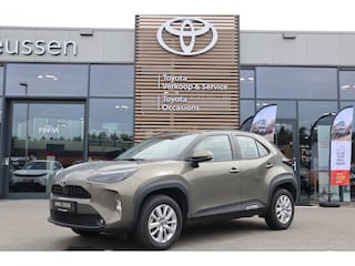 Toyota Yaris Cross 115 HYBRID DYNAMIC STOEL/STUURVERW BLIND-SPOT PARK-SENSOREN CAMERA AD-CRUISE CLIMA APPLE/ANDROID