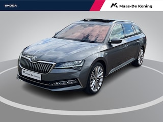 Skoda Superb Combi 1.4TSI iV 160kW/218PK Laurin & Klement DSG · Panoramadak · Leder · Trekhaak · 360gr Camera · Canton Audio ·