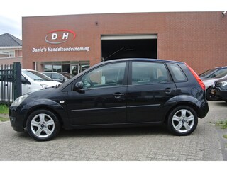 Ford Fiesta 1.3-8V Futura airco apk 20-02-2027 inruil mogelijk nap