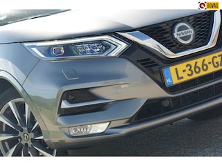 Nissan Qashqai 1.3 DIG-T Tekna + DCT Dynamic Pack - Grey Metallic -