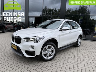 BMW X1 sDrive20i High Executive|Stoelverwarming|afnTrekhaak|Clima|Navi|NAP
