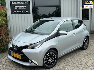Toyota Aygo 1.0 VVT-i x-nav|CAMERA|CARPLAY|LED|RIJKLAAR|NAP|NL-AUTO