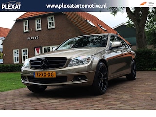 Mercedes-Benz C-klasse 200 K Aut. | Youngtimer | Nieuw Model | 18 Inch | Historie | APK tot 12-05-2027 | Automaat | Climate |