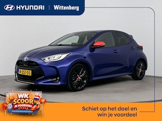 Toyota Yaris 1.5 HYBRID EXECUTIVE | CLIMA | CRUISE ADAPTIEF | CAMERA | NAVI | APPLE CAR PLAY & ANDROID AUTO  | 17'' ZWART GELAKTE LM VELGEN | PRIVACY GLASS | LAGE KMSTAND! | HALF LEDER | STOELVERWARMING | HYBRID | AUTOMAAT |