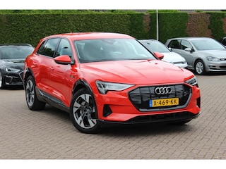 Audi e-Tron 55 quattro advanced Pro Line Plus 95 kWh / 360Camera / Head-up / Leder / Luchtvering / 20'' / CarPlay / Stoelverwarming / DAB / Cruise Control Adaptief