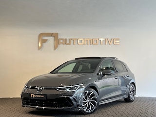 Volkswagen Golf 1.5 eTSI R-Line Pano|Keyless|Camera|IQ|Sfeer