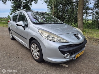Peugeot 207 SW 1.6 VTi XS
