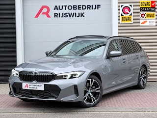 BMW 3-serie Touring 320e Pano/Camera/Trekhaak