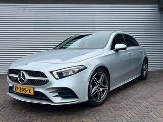 Mercedes-Benz A-klasse 180 Business Solution AMG