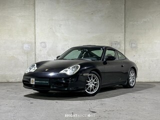 Porsche 911 Carrera 3.6 996