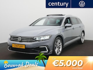 Volkswagen Passat Variant 1.4 TSI 218Pk Automaat PHEV GTE Business Pano-Dak / Leder / Camera