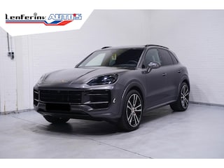 Porsche Cayenne 4.0 V8 S ex bpm. pano-dak soft-close sportuitlaat luchtvering(PASM) electr.trekhaak stoelverwarming v+a en geventileerde voorstoelen exterieur-pakket DAB private-glas 22"lmv sport design sport-chrono Bose sounsystem 360-camera soft-close HUD ACC sportstoelen 18keer-verstelbaar