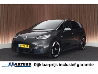 Volkswagen ID.3 First Max 204pk 58 kWh Trekhaak Panoramadak Matrix LED Camera Stoelverwarming Navigatie