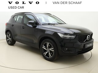 Volvo XC40 T3 163pk Automaat R-Design / Adapt. Cruise / BLIS / Nubuck / Stoel + Stuurw. Verwarming / Elektr. Trekhaak / PDC + Camera / 18'' / Elektr. Achterklep /