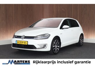Volkswagen Golf E-DITION 136pk Virtual Cockpit Stoelverwarming Voorruitverwarming LED