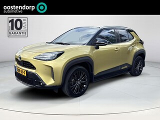 Toyota Yaris Cross 1.5 Hybrid Launch Edition | Panoramadak | Navigatie | Treeplanken | Stoel en stuurverwarming