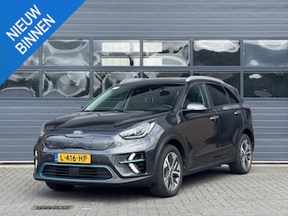 Kia Niro E-NIRO EXECUTIVELINE 64 KWH (100% SOH) I DEALER ONDERHOUDEN I 3-FASE LADEN I SCHUIF/KANTELDAK I ALL-IN PRIJS