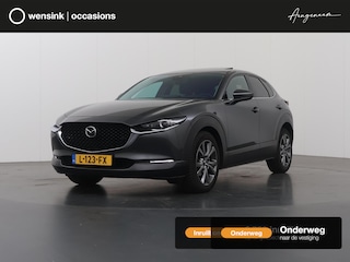 Mazda CX-30 2.0 e-SkyActiv-X M Hybrid Luxury | Panoramadak | LED | Leder | Navigatie | Parkeercamera | DAB | Stoel/Stuurverwarming | Cruise Control Adaptief | Elek. Stoelen met Geheugen | Bose | Elek. Achterklep |