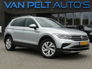 Volkswagen Tiguan 1.4 TSI eHybrid Business+ / PANO