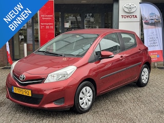Toyota Yaris 1.0 VVT-i Now AIRCO TREKHAAK PARK-SENSOREN NL-AUTO