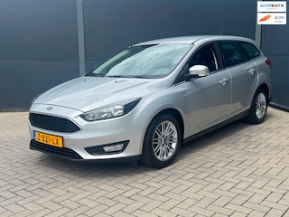Ford Focus Wagon 1.0 Titanium / Facelift