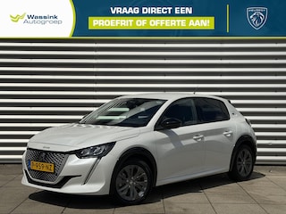 Peugeot 208 EV Allure Pack 50 kWh Navigatie | Camera | SOH 94 % | Cruise Control | Lichtmetalen Velgen | Dealer Onderhouden
