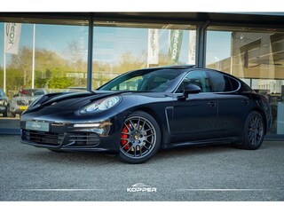 Porsche Panamera 3.0 4S / Luchtvering / Schuifdak / Sport Chrono / Sportuitlaat / NL Auto
