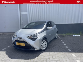 Toyota Aygo 1.0 VVT-i x-play
